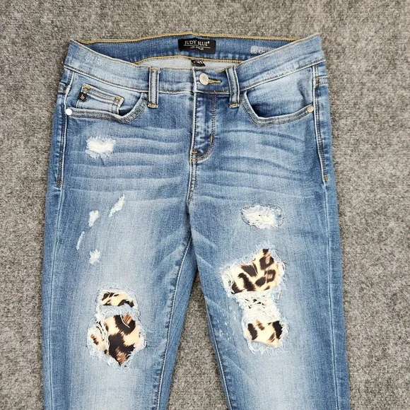 Judy Blue Jeans Womens 5/27 HighRise Skinny Fit Blue Leopard Stretch Denim Pants - Picture 2 of 14